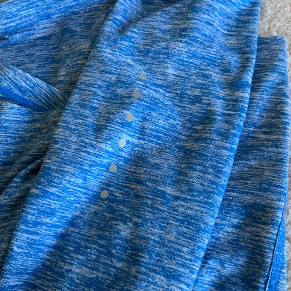 Women’s Nike Running Dri Fit size small, blue - Picture 3 of 5